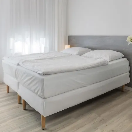 Rosa - 200m Od Morza 米兹多洛杰