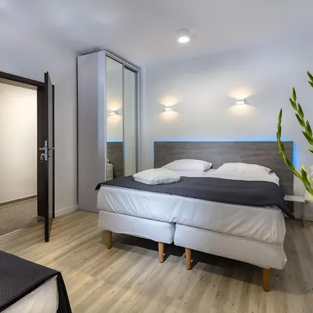 Rosa - 200m Od Morza 3* 米兹多洛杰